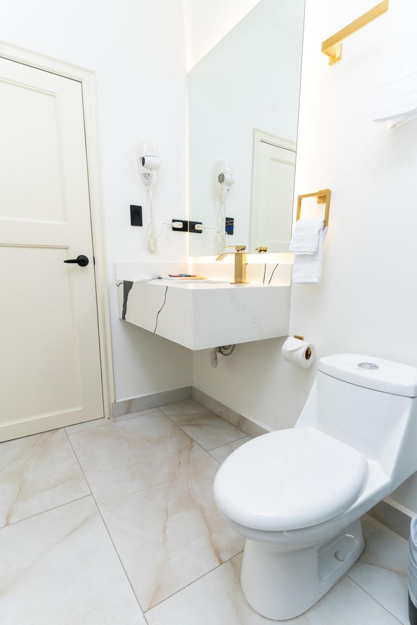 Hotel Boutique Las Mesetas Сан Педро Сула Екстериор снимка