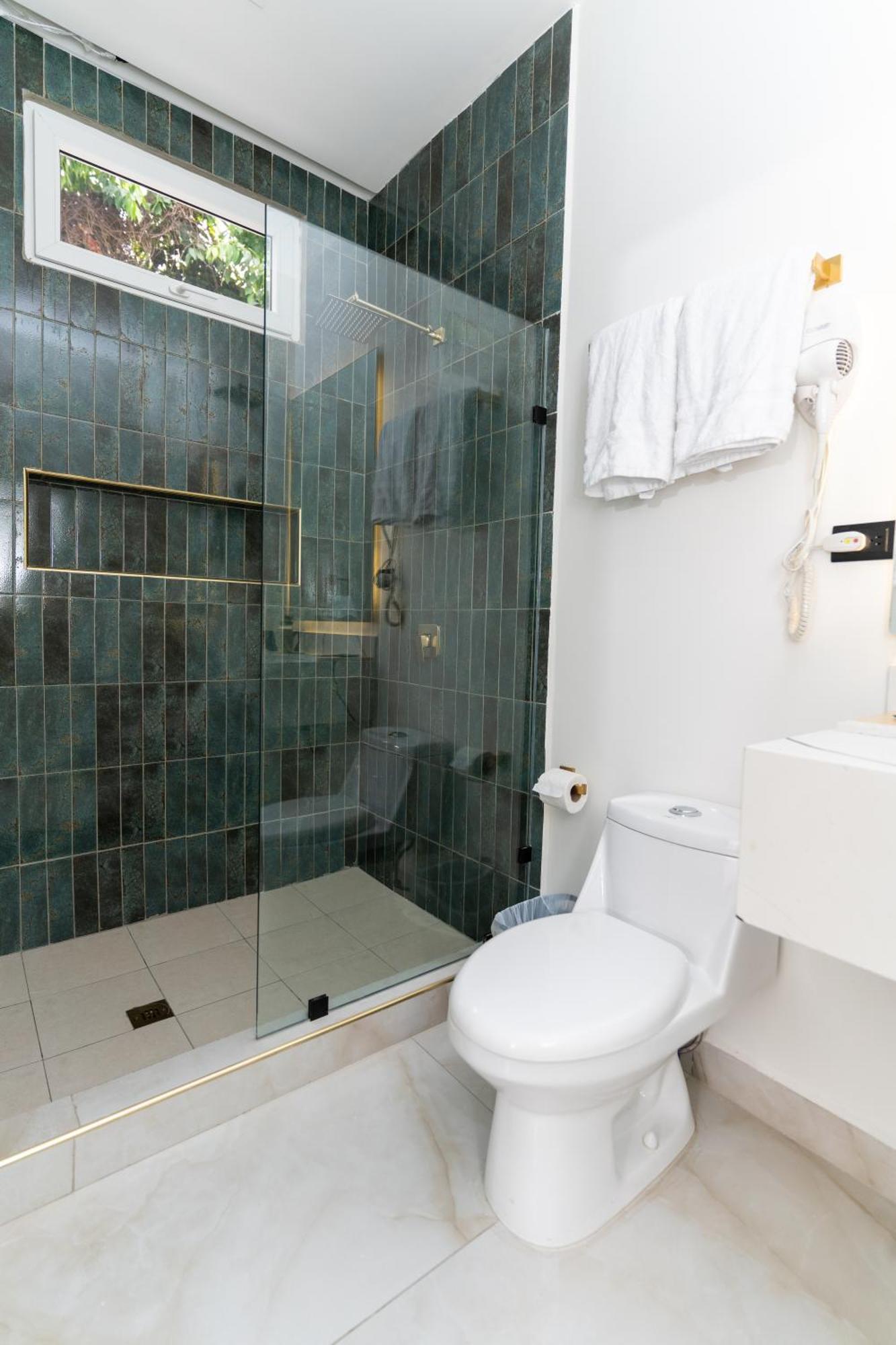 Hotel Boutique Las Mesetas Сан Педро Сула Екстериор снимка